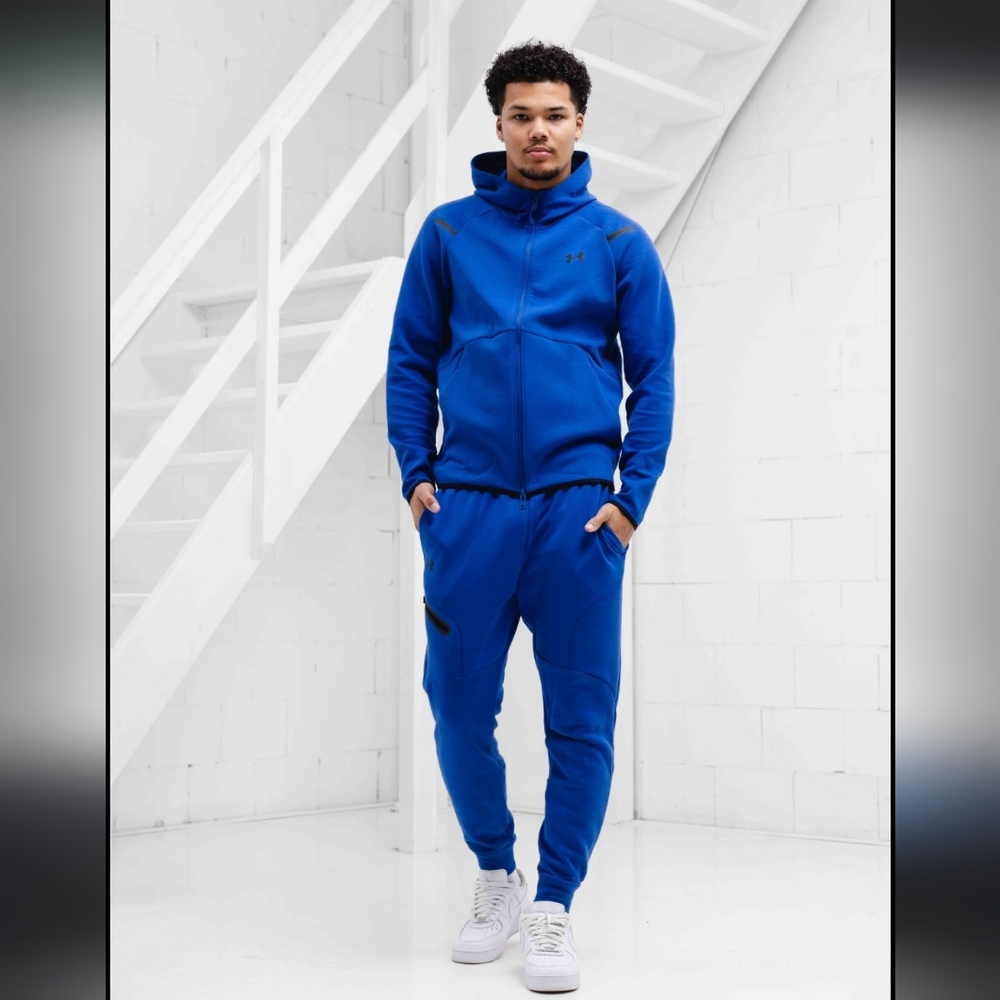 Under Armour - Mens - Medium - Blue Tracksuit